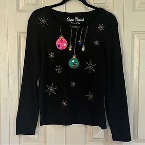 Onque Elements Sz L
Christmas Holiday 
Festive Ornament Gems
Blouse